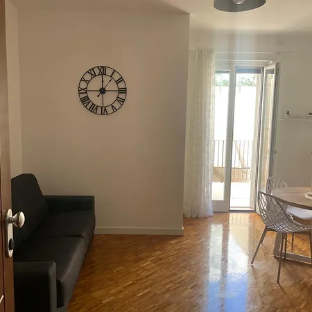 Maison Visconti Apartment Bari